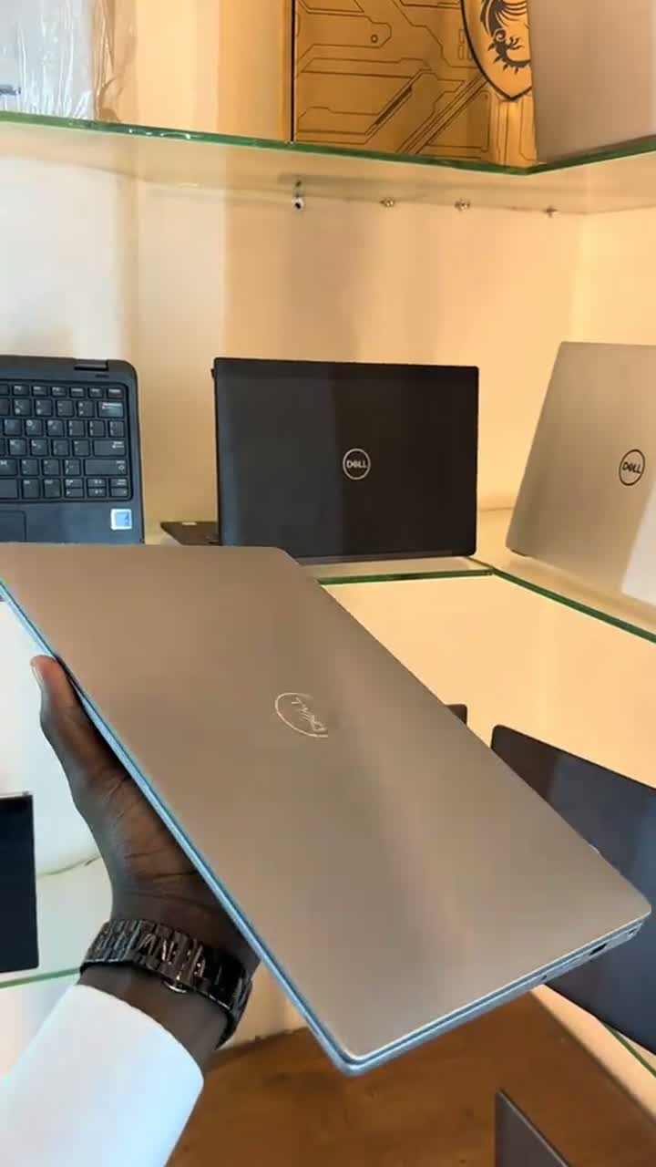 Video ya Tech Point: Laptop za kisasa dukani